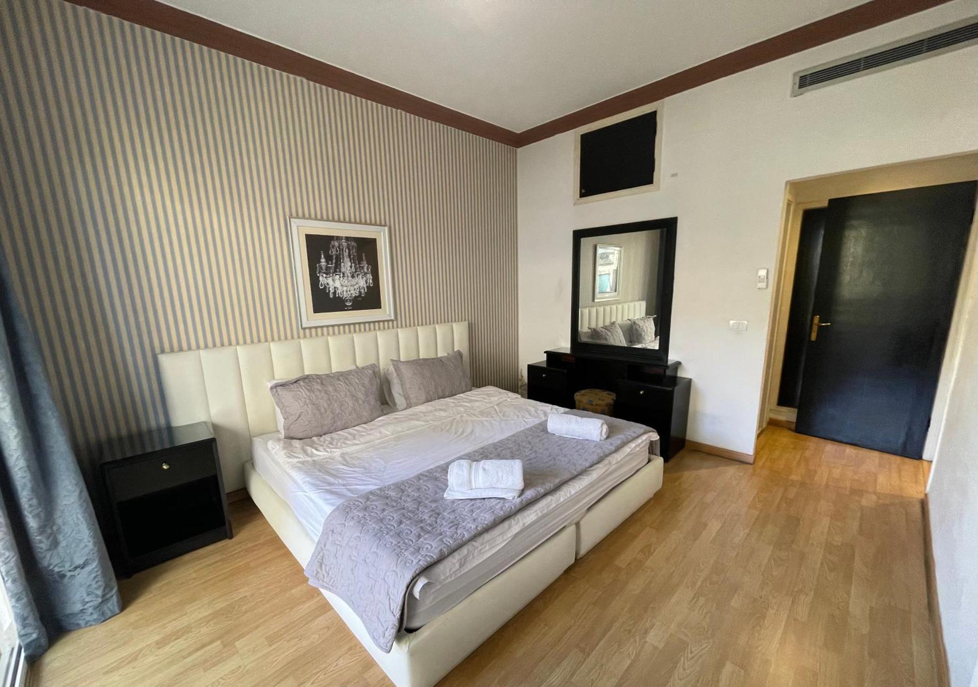 Elegant Suites Бейрут Екстериор снимка