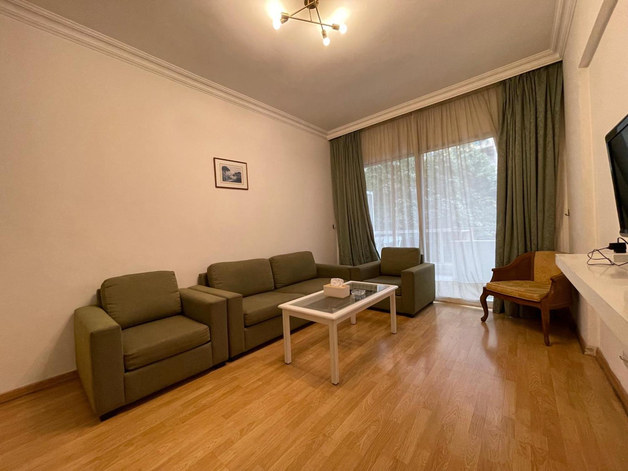 Elegant Suites Бейрут Екстериор снимка